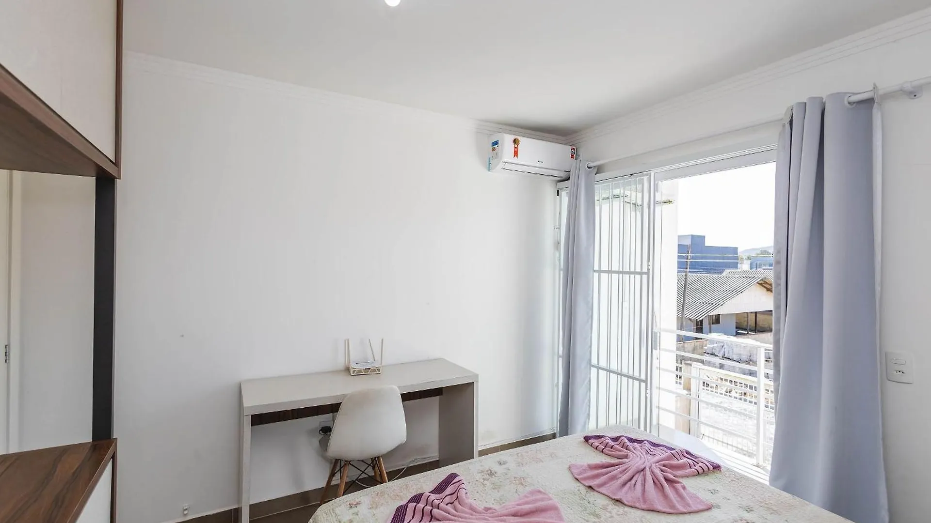 Completa Casa Apenas 700M Da Praia Itajuba